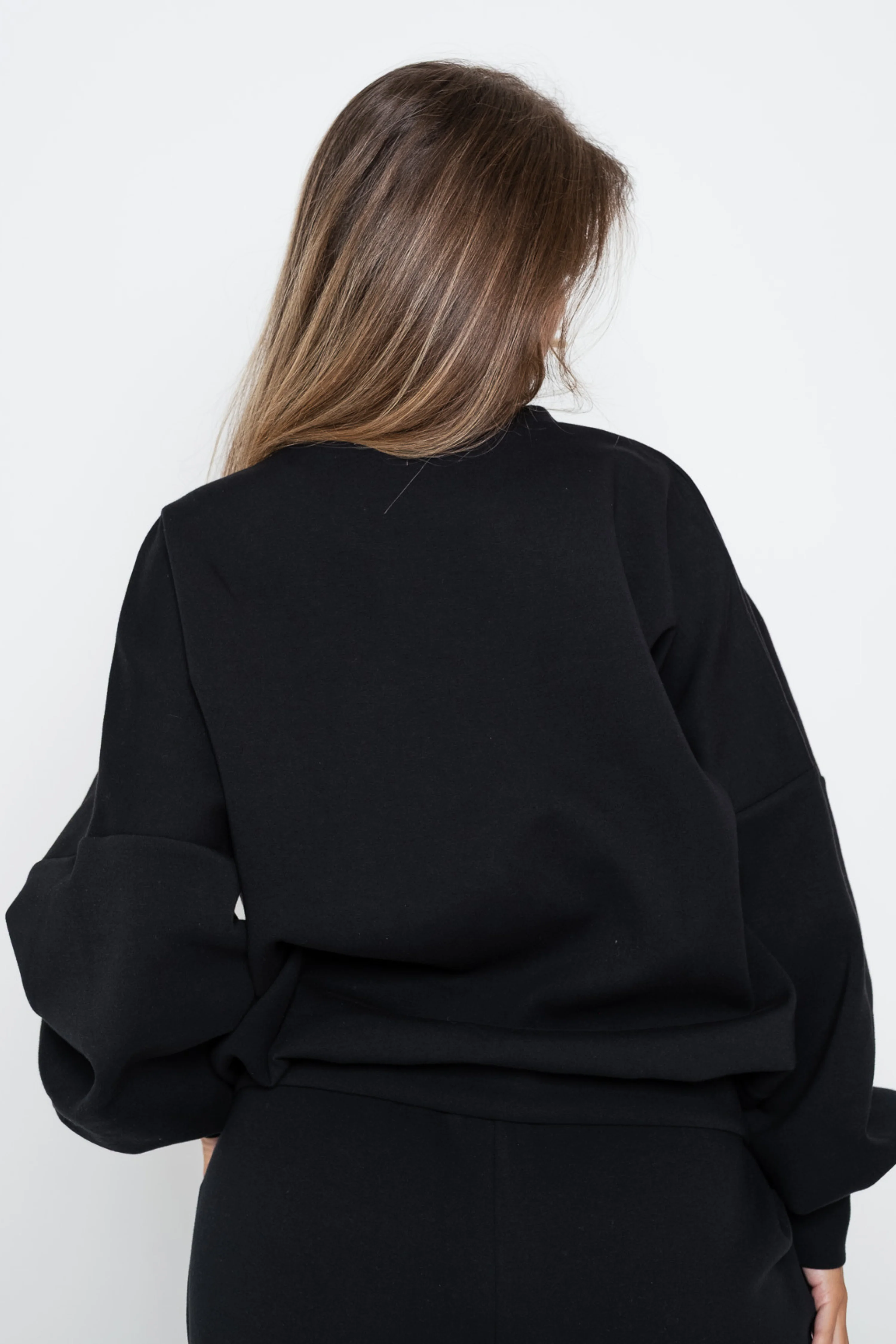 Crew Neck Oversized Jumper Black - Image 4