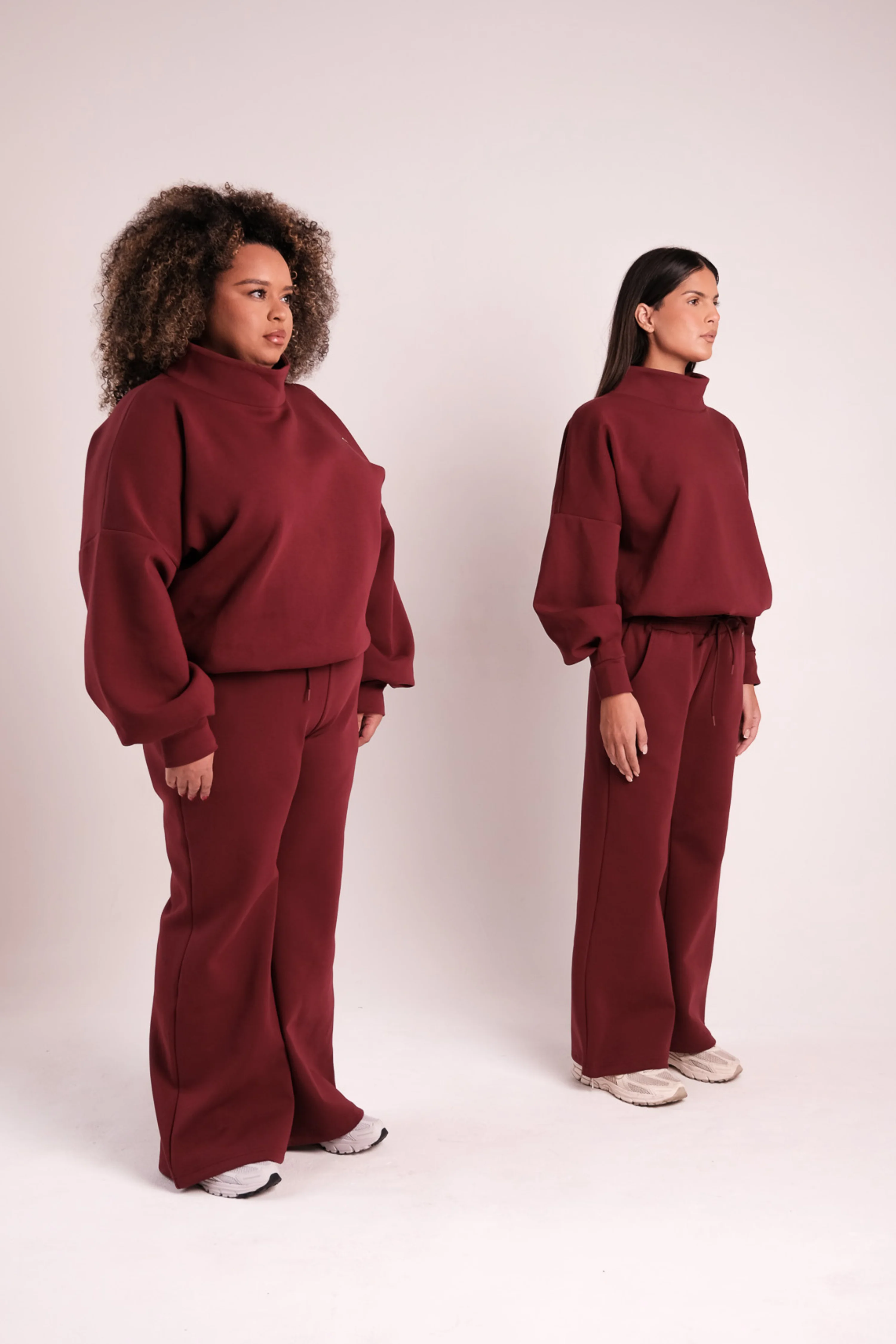 High Neck Oversized Jumper Scarlett - Image 11