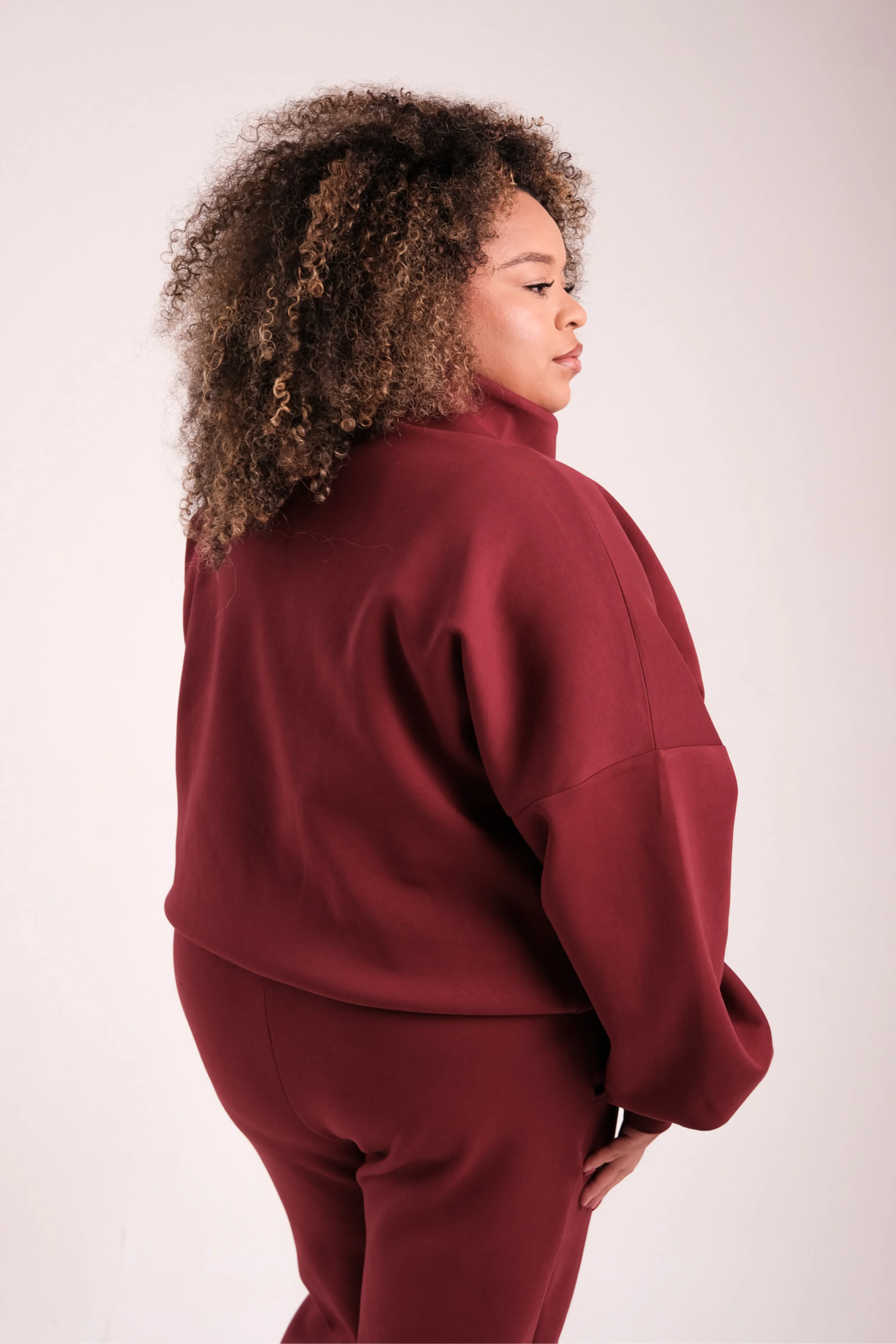 High Neck Oversized Jumper Scarlett - Image 12