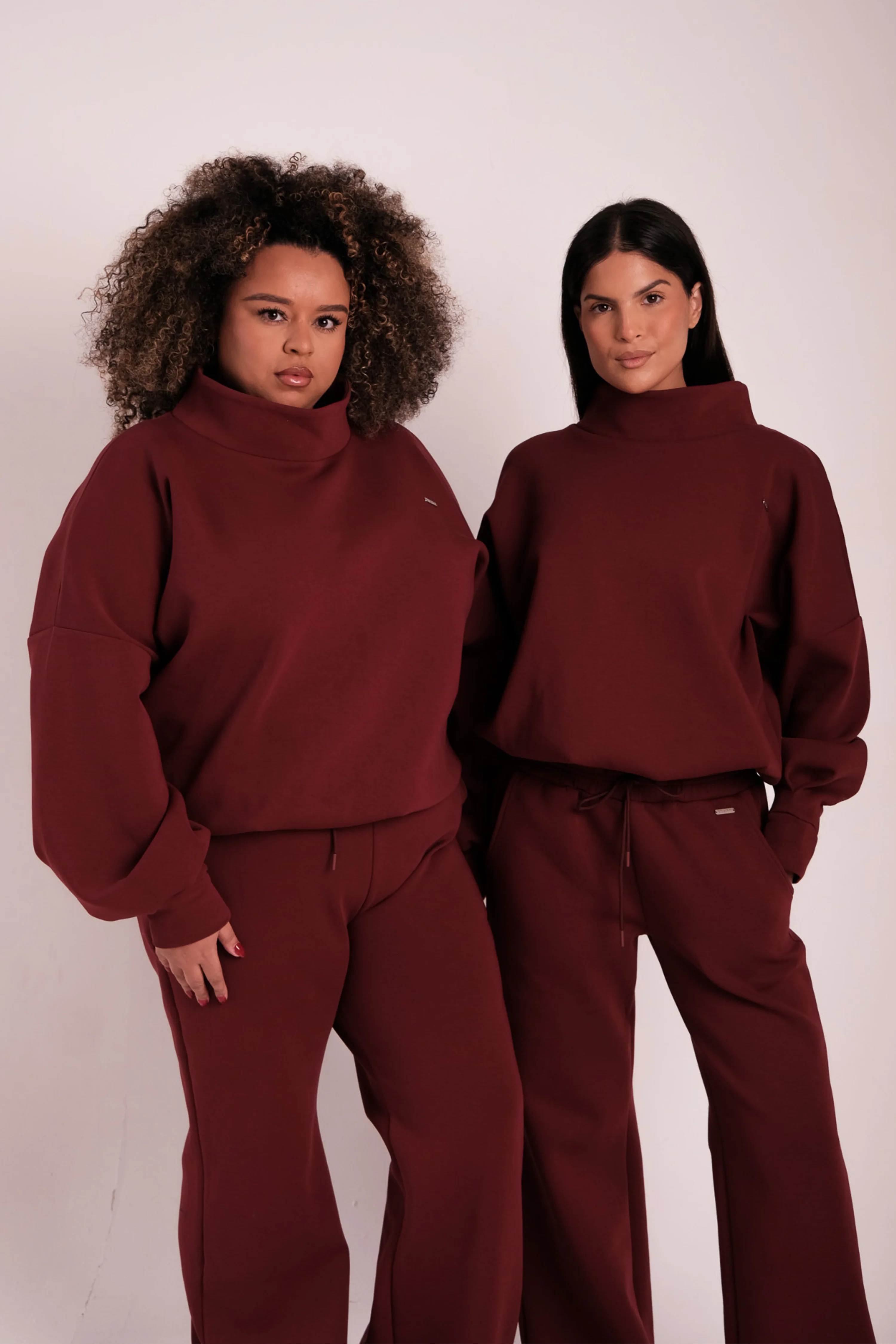 High Neck Oversized Jumper Scarlett - Image 3