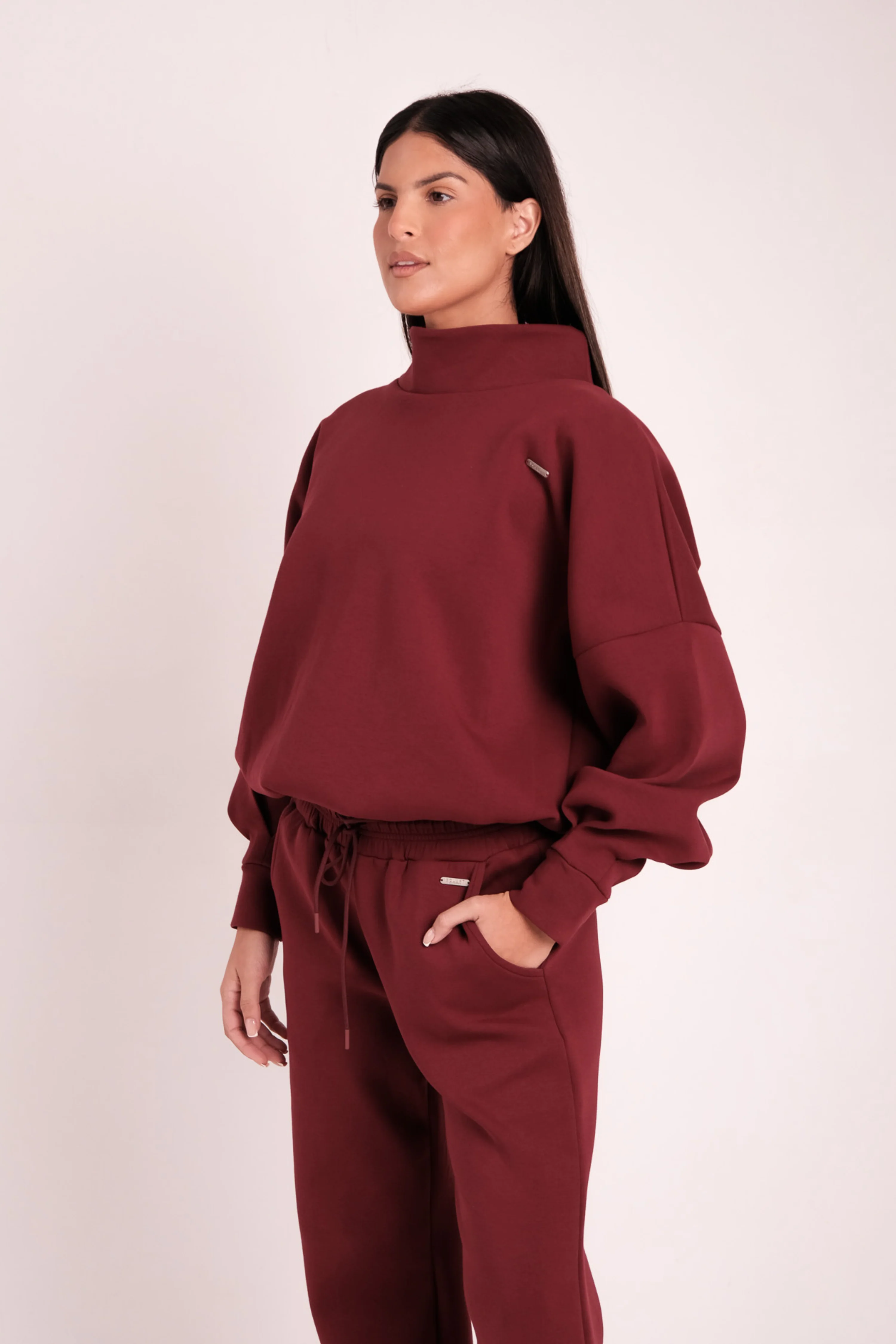 High Neck Oversized Jumper Scarlett - Image 4