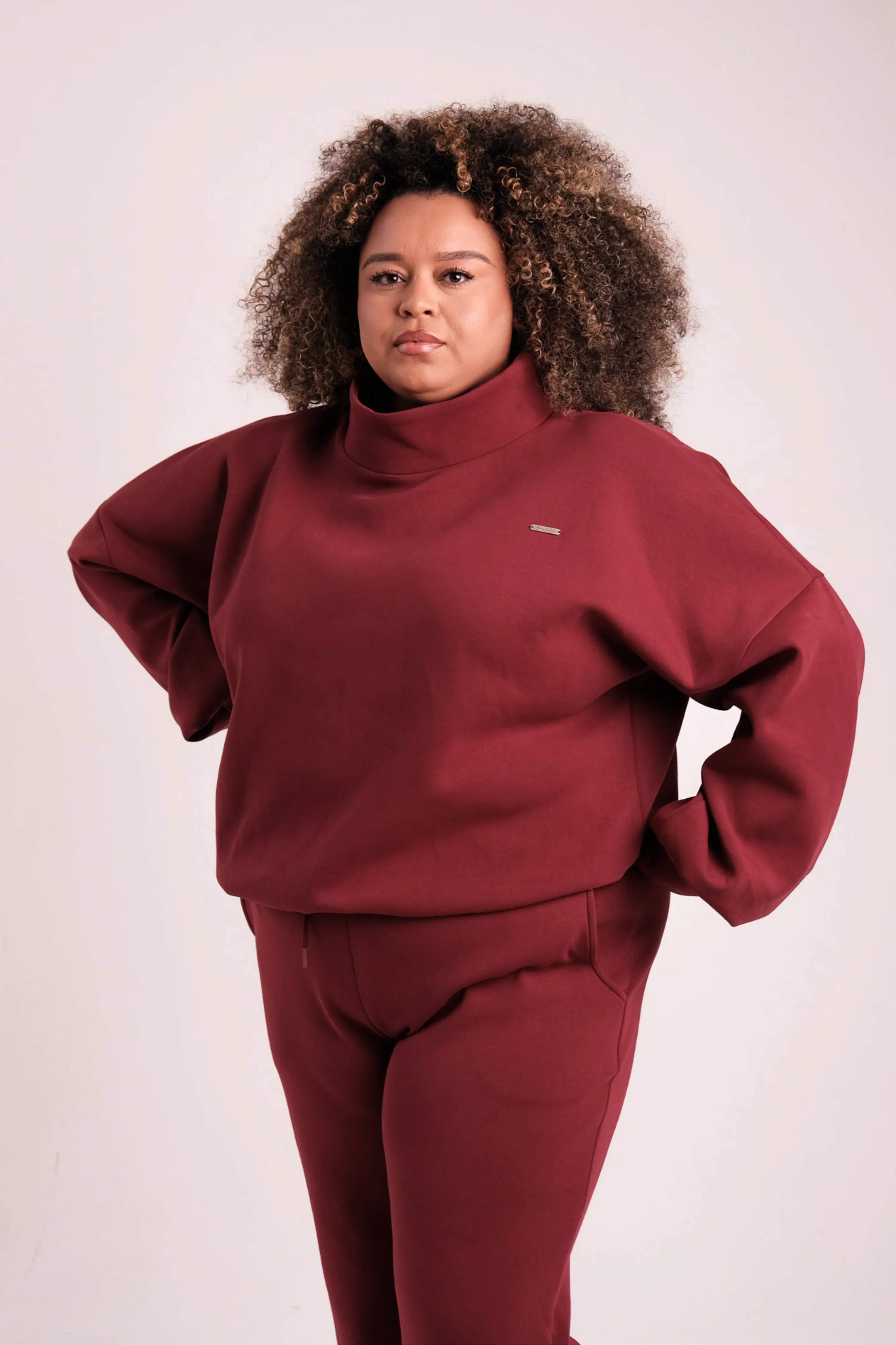 High Neck Oversized Jumper Scarlett - Image 5