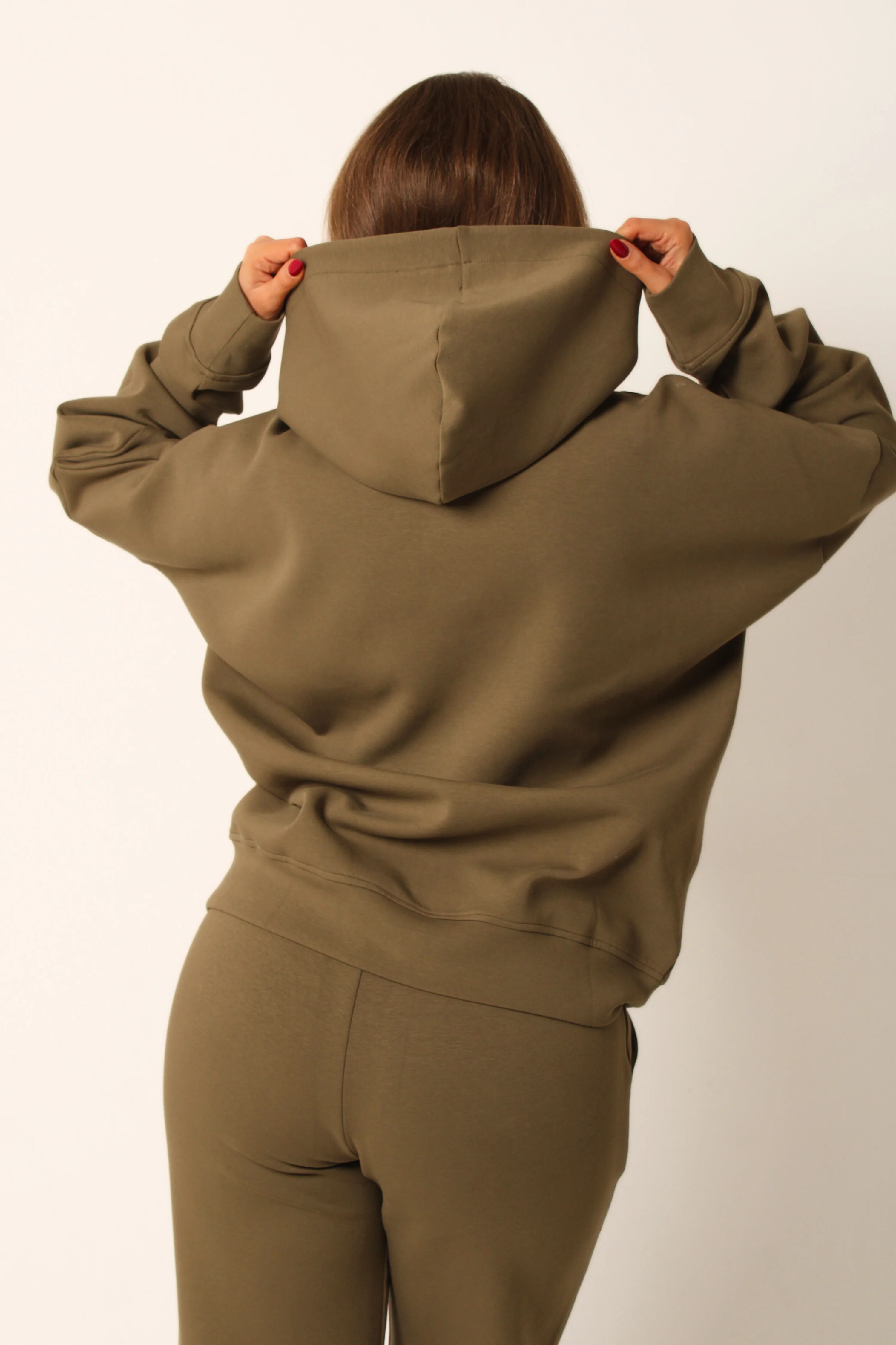 Oversized Embossed Printed Logo Hoodie Willow - Image 5