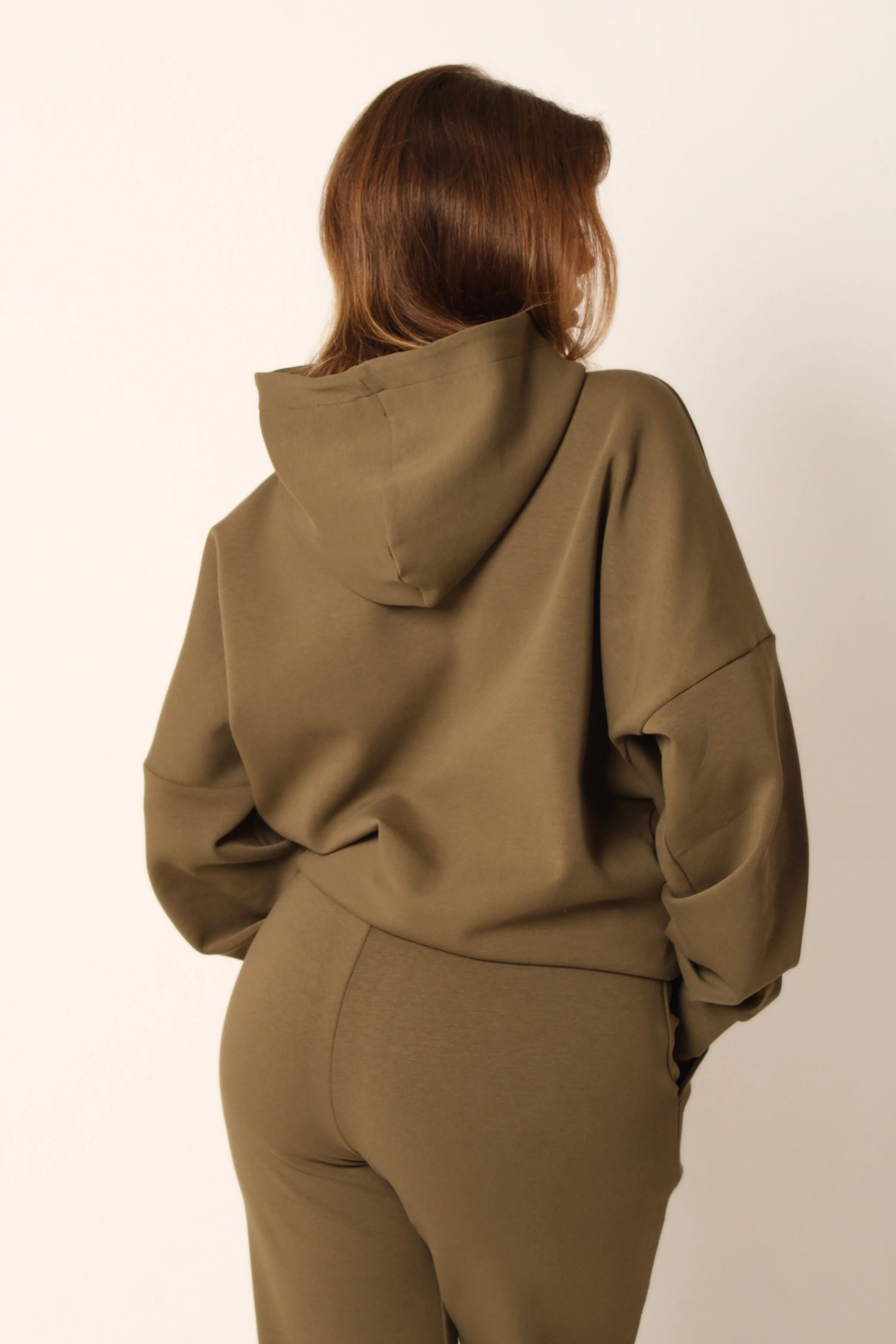 Oversized Embossed Printed Logo Hoodie Willow - Image 7