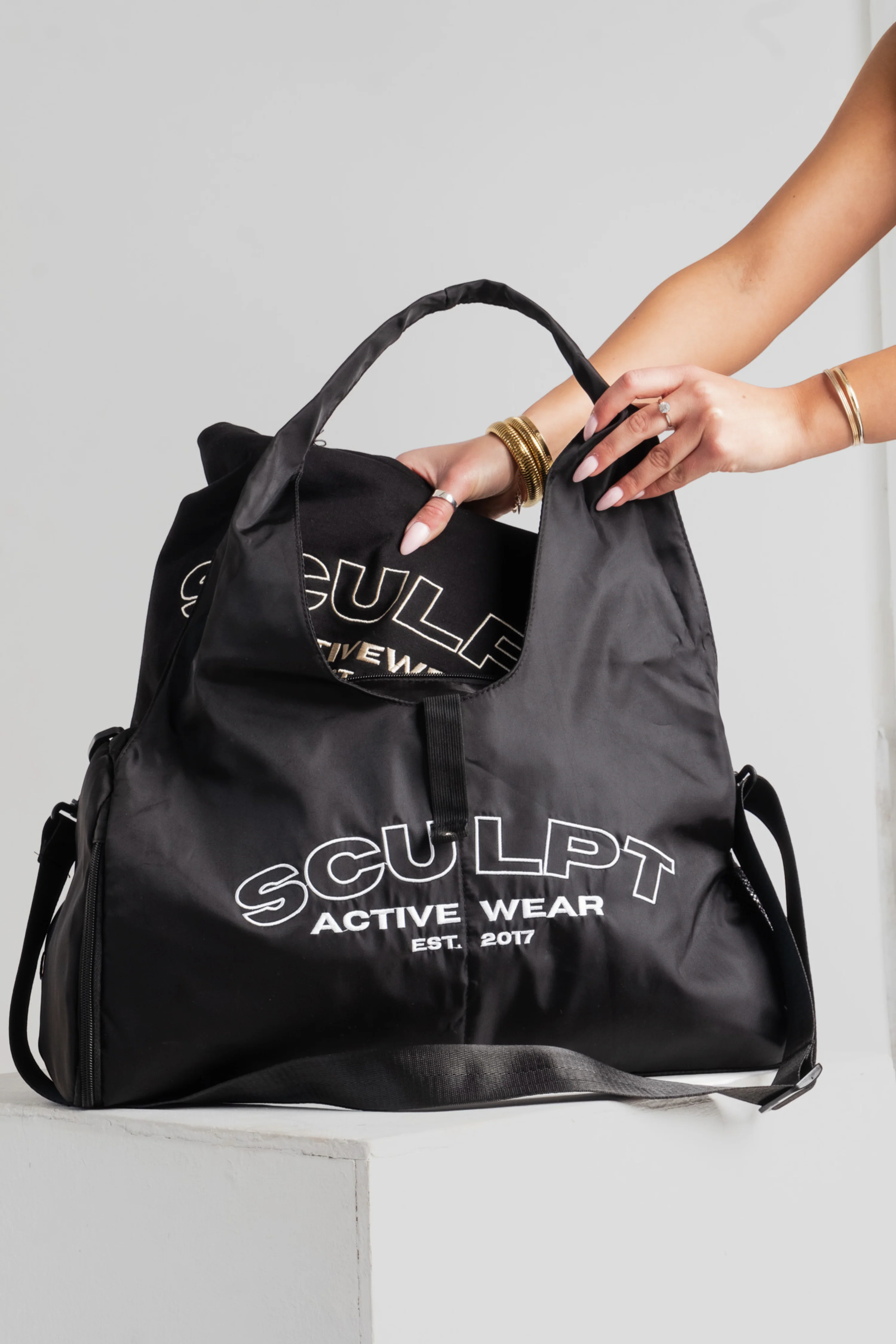 Performance Duffle Bag Black - Image 7