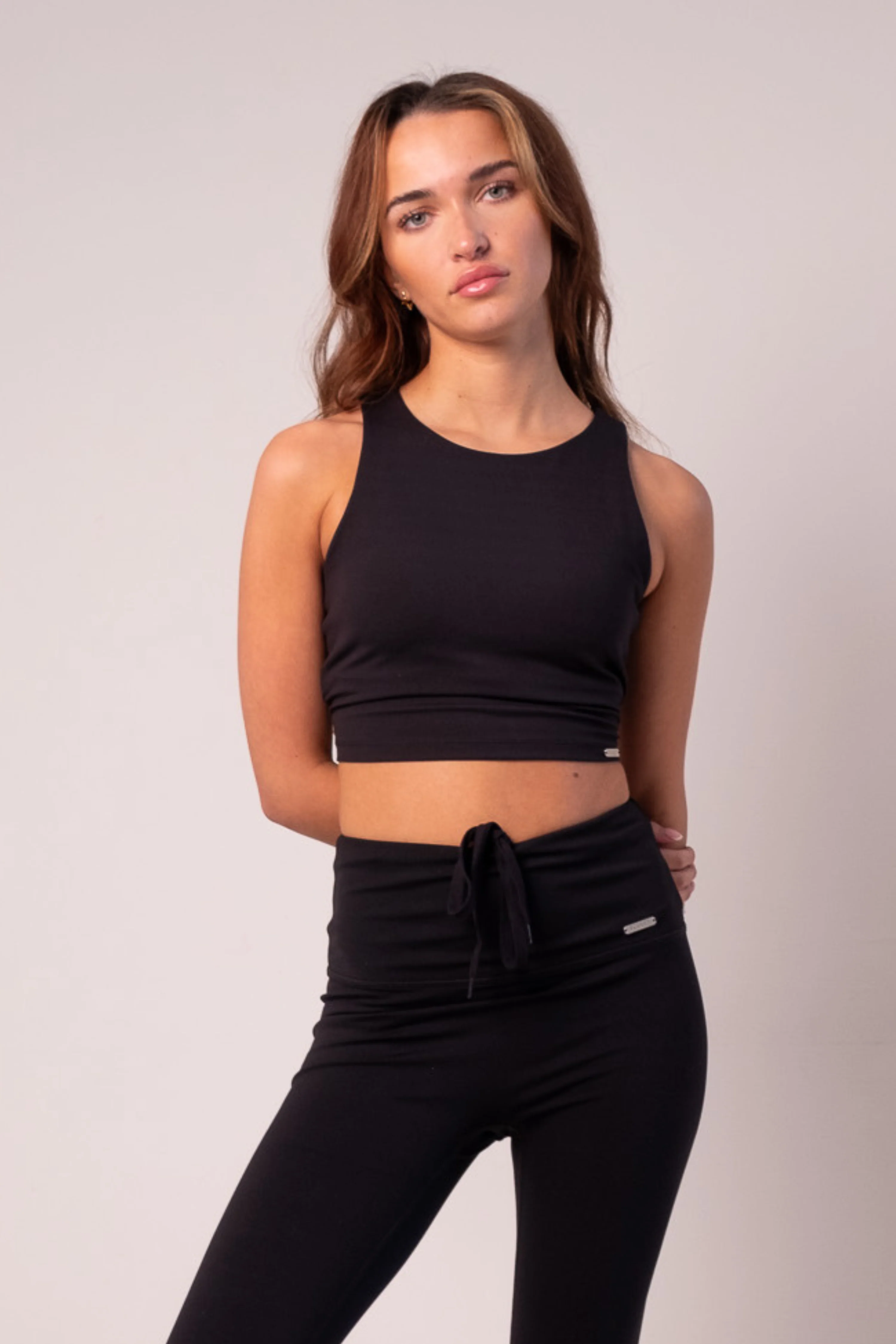 Signature Racer Crop Built In Bra Top Black - Image 6